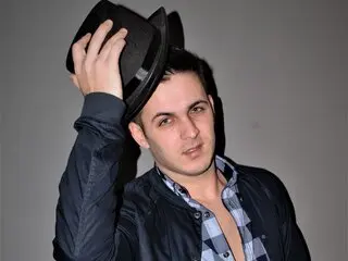 Online MitchJames