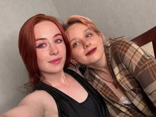 Online MaydaAndDoretta
