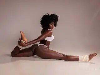 Nude YaraDavis