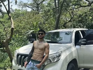Jasminlive ZacTorricheli